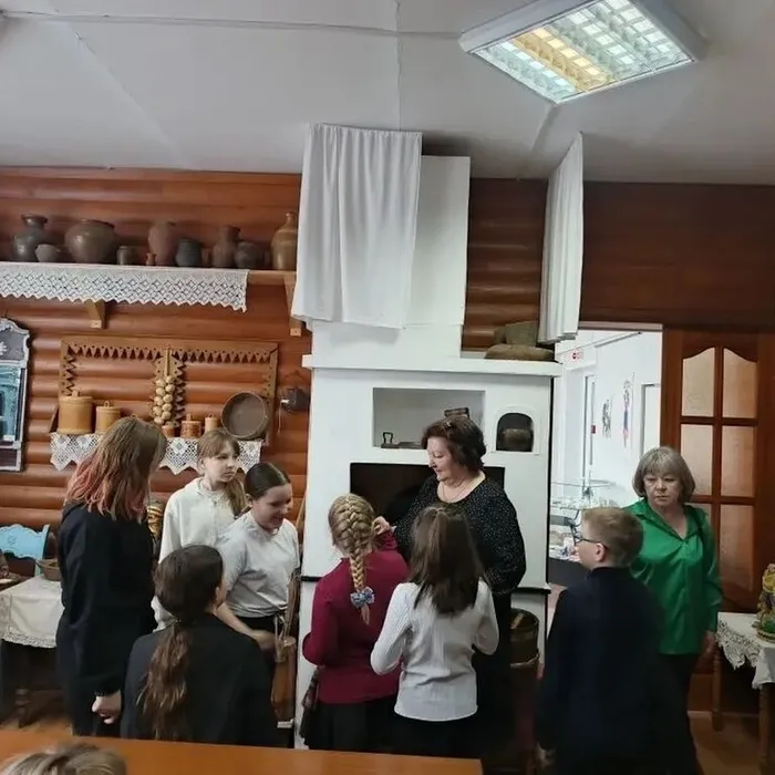 Обзорные экскурсии по экспозициям музея